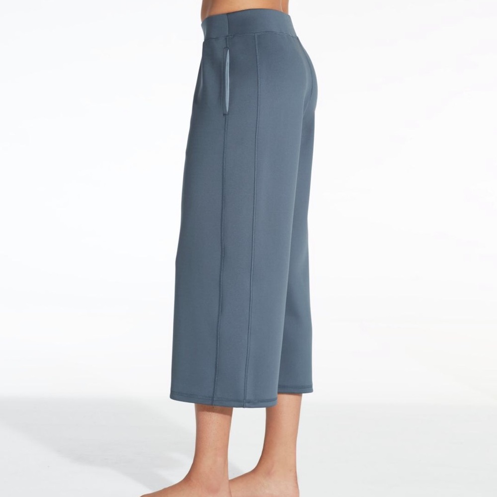 CALIA 🎁 Women's Limited Edition Cropped Pants